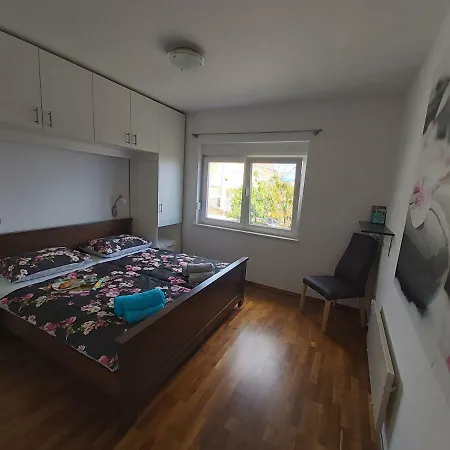 Alina 1, * Kastav