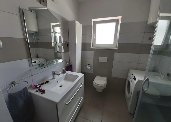 Alina, Apartament *
