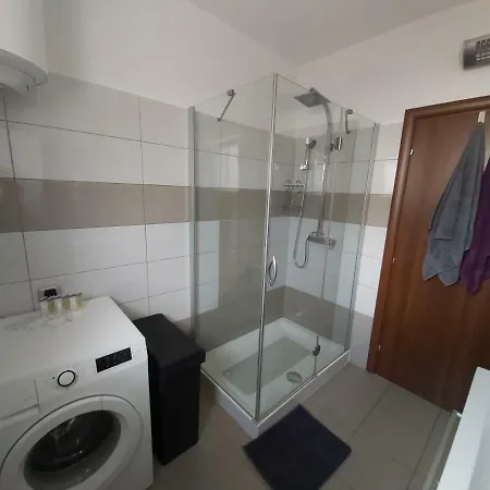Alina, Apartment